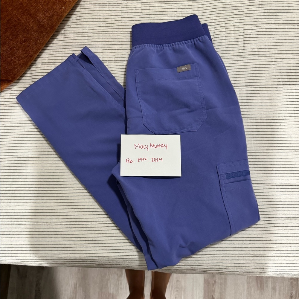 Figs yola high rise skinny scrub pants